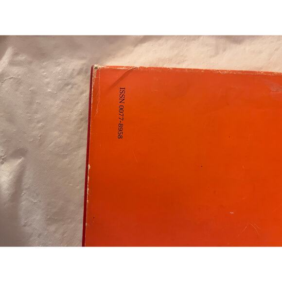 METROPOLITAN MUSEUM JOURNAL Volume 17 / 1982 - Picture 16 of 16